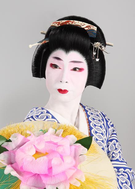 優雅な日本舞踊を!