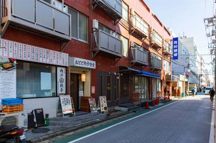教室が入居しているビルの外観