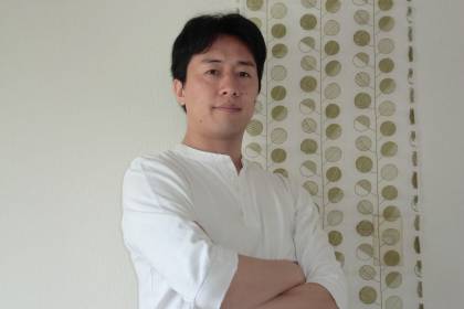 講師: 伊賀英樹